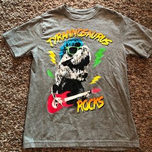 Boys T-shirt Size L 10/12